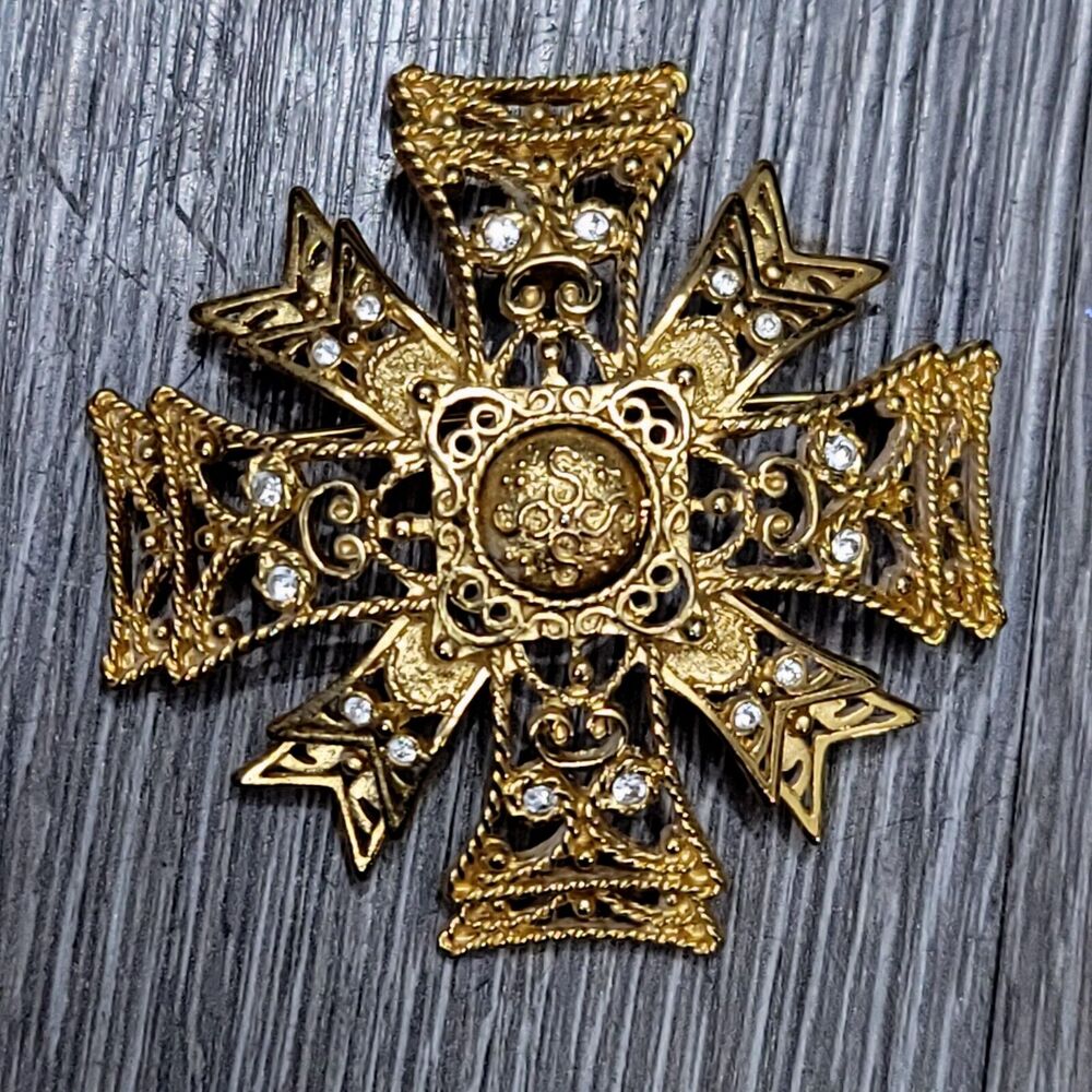 Kenneth Jay Lane 2.5" Gold Cross Brooch Or Pendan… - image 2